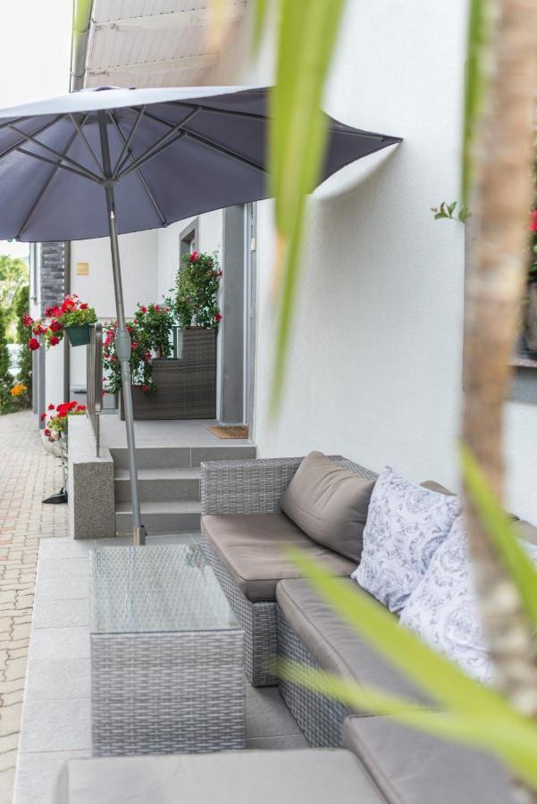 Orchideen Apartment Villach Exterior photo