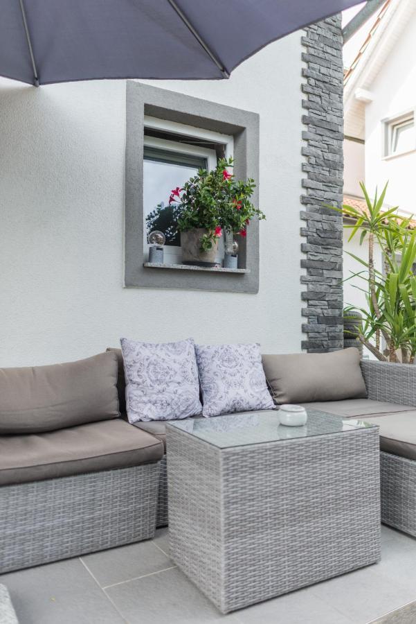 Orchideen Apartment Villach Exterior photo